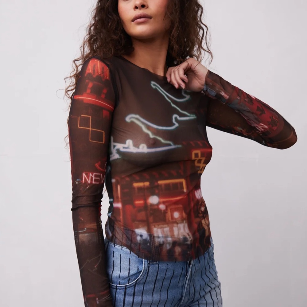 Grover Rad Gateway Mesh Top size M NWT